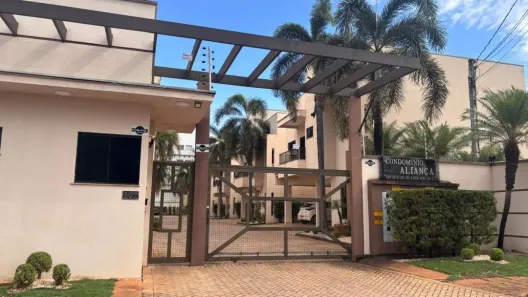 Sobrado com 4 Quartos à venda, 236m² no Plano Diretor Sul, Palmas