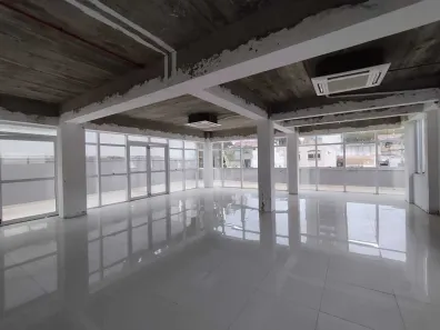 Sala Comercial para alugar, 100m² no Petrópolis, Porto Alegre