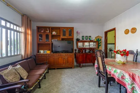 Prédio Comercial com 3 Quartos à venda, 900m² no Taguatinga Sul, Brasília