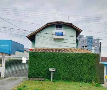 Sobrado com 3 Quartos à venda, 180m² no Lindóia, Curitiba