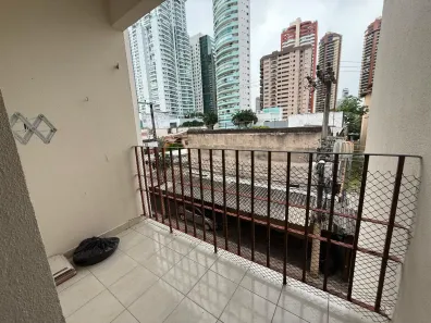 Apartamento com 2 Quartos para alugar, 53m² no Umarizal, Belém