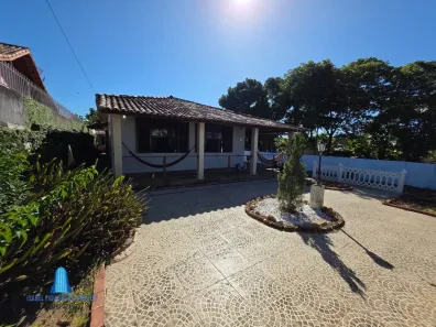 Casa com 3 Quartos à venda, 224m² no Coqueiral, Araruama