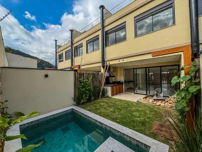 Casa de Condomínio com 4 Quartos à venda, 170m² no Bairro de Juquehy, São Sebastião