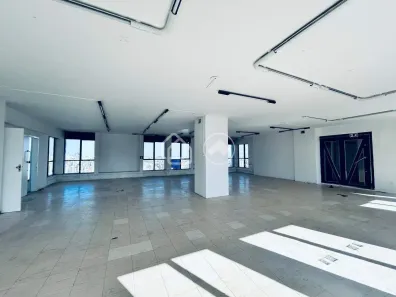 Sala Comercial para alugar, 160m² no Nova Suíssa, Belo Horizonte