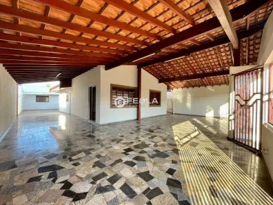 Casa com 3 Quartos à venda, 200m² no Brieds, Americana