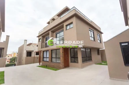 Sobrado com 3 Quartos à venda, 105m² no Tingui, Curitiba