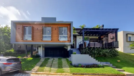 Casa de Condomínio com 3 Quartos à venda, 300m² no Morrinhos, Garopaba