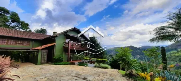Casa de Condomínio com 5 Quartos para alugar, 550m² no Araras, Petrópolis