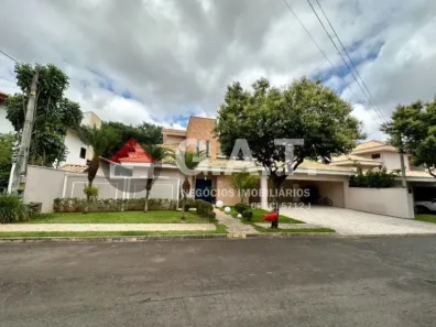 Casa de Condomínio com 4 Quartos à venda, 484m² no Aparecidinha, Sorocaba