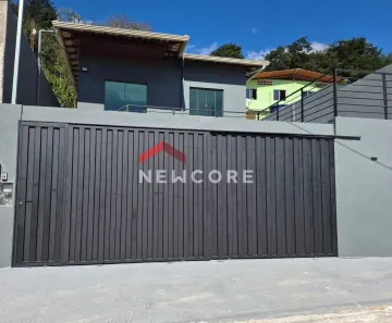 Casa com 3 Quartos à venda, 360m² no Caeté, Caeté