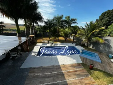 Casa com 3 Quartos à venda, 420m² no Jardim Andrade, Maringá