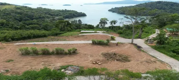 Lote/Terreno à venda, 360m² no , Paraty