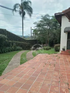 Fazenda/Sítio com 3 Quartos à venda, 350m² no Vila Santista, Atibaia