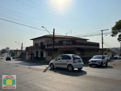 com 3 Quartos à venda, 480m² no Centro, Anápolis