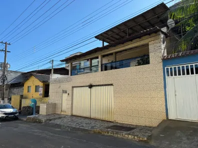 Casa com 3 Quartos para alugar, 200m² no Olaria, Vila Velha