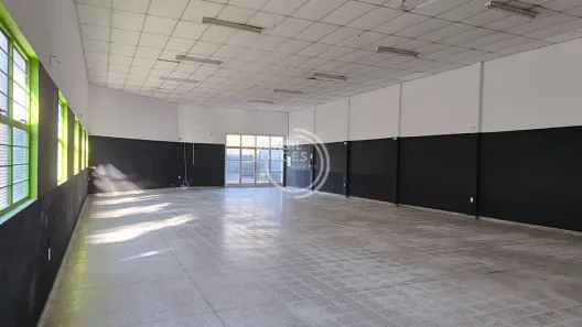 Galpão/Depósito/Armazém para alugar, 259m² no Jardim Bertanha, Sorocaba