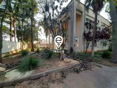 Prédio Comercial para alugar, 1650m² no Indianópolis, São Paulo