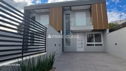 Sobrado com 3 Quartos à venda, 130m² no Parque Amador, Esteio