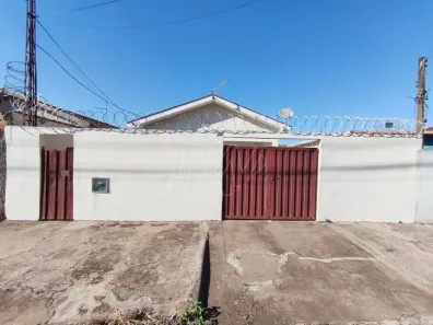 Casa com 2 Quartos para alugar, 70m² no Jardim Tabapuã (Vila Xavier), Araraquara