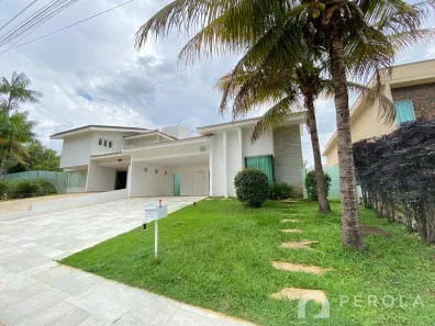 Casa de Condomínio com 3 Quartos para alugar, 200m² no Jardins Madri, Goiânia
