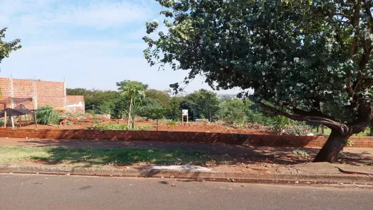 Lote/Terreno à venda, 425m² no Jardim Dias II, Maringá