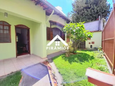 Casa com 3 Quartos à venda, 180m² no Castelo, Belo Horizonte