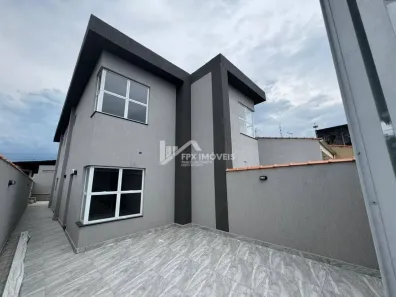 Sobrado com 3 Quartos à venda, 80m² no , Itanhaém