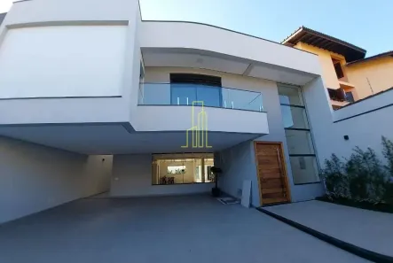 Sobrado com 4 Quartos à venda, 360m² no Independência, São Bernardo do Campo