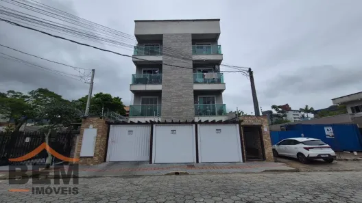 Apartamento com 2 Quartos para alugar, 55m² no Areias, Camboriú