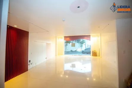 Ponto Comercial para alugar, 121m² no Capuchinhos, Feira de Santana