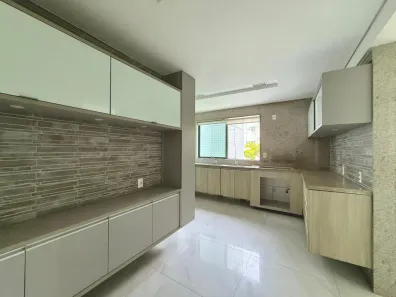 Apartamento com 4 Quartos para alugar, 136m² no Pina, Recife
