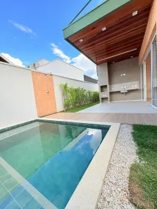 Casa com 3 Quartos à venda, 181m² no Piracangaguá, Taubaté