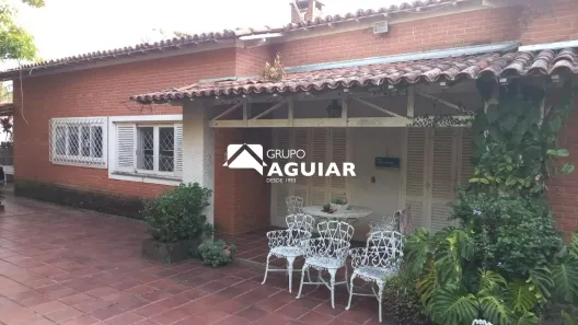 Imóvel Comercial com 4 Quartos para alugar, 271m² no Centro, Vinhedo