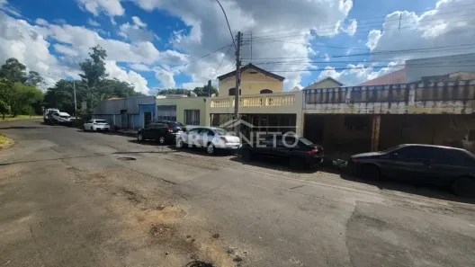 Casa com 3 Quartos à venda, 170m² no Água Branca, Piracicaba