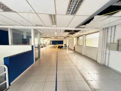 Prédio Comercial para alugar, 1594m² no Santo Amaro, São Paulo
