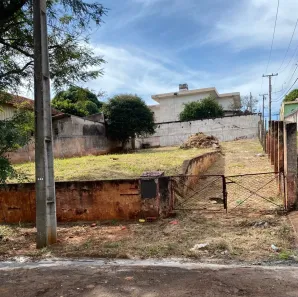 Lote/Terreno à venda, 450m² no Boa Vista, Londrina