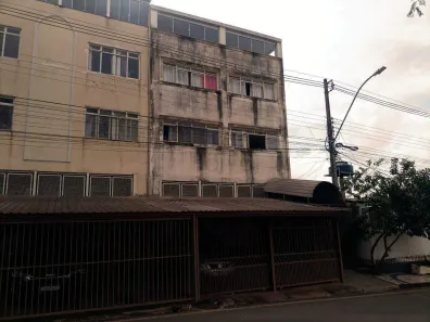Prédio Comercial com 5 Quartos à venda, 455m² no Paranoá, Brasília