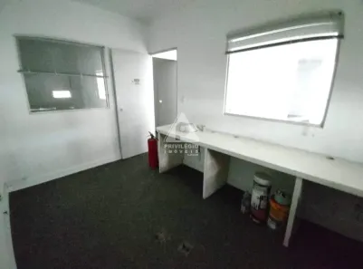 Sala Comercial à venda, 135m² no Centro, Rio de Janeiro