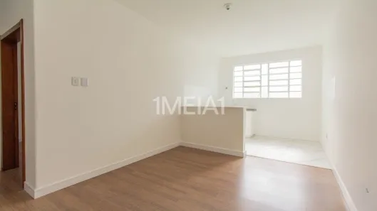 Apartamento com 1 Quarto para venda ou aluguel, 50m² no Passo da Areia, Porto Alegre