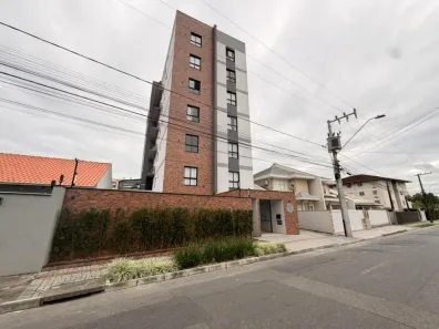Apartamento com 2 Quartos para alugar, 90m² no Saguaçu, Joinville