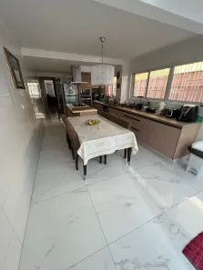 Sobrado com 3 Quartos à venda, 240m² no Vila Alexandria, São Paulo