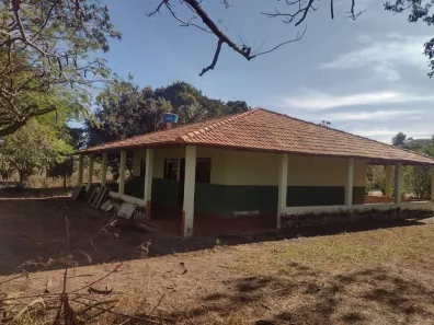 Fazenda/Sítio com 4 Quartos à venda, 7000m² no , Brasília