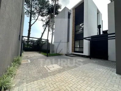 Casa de Condomínio com 3 Quartos à venda, 390m² no Jardim Leonor, São Paulo