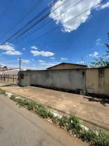 Casa com 3 Quartos à venda, 108m² no Conjunto Vera Cruz, Goiânia