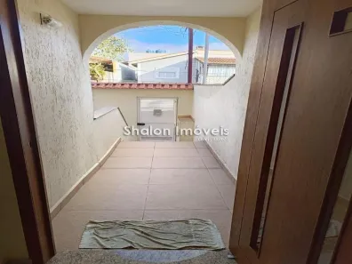 Casa com 3 Quartos para alugar, 205m² no Jardim da Campina, São Paulo