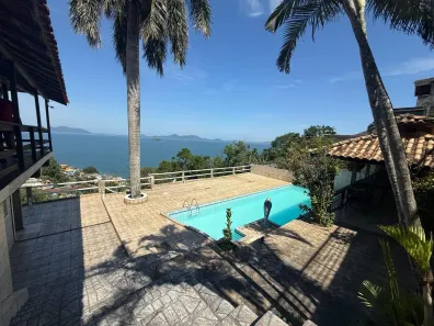 Sobrado com 4 Quartos à venda, 120m² no Sahy, Mangaratiba