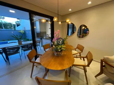 Casa de Condomínio com 3 Quartos à venda, 170m² no Cézar de Souza, Mogi das Cruzes