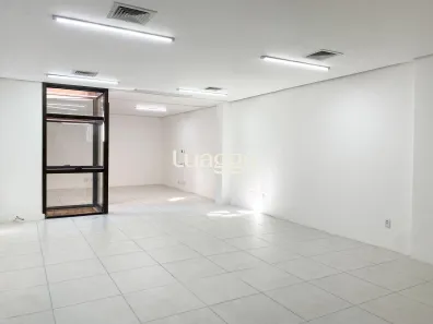 Sala Comercial para alugar, 90m² no Moinhos de Vento, Porto Alegre
