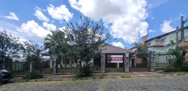 Casa com 4 Quartos à venda, 550m² no Orfãs, Ponta Grossa