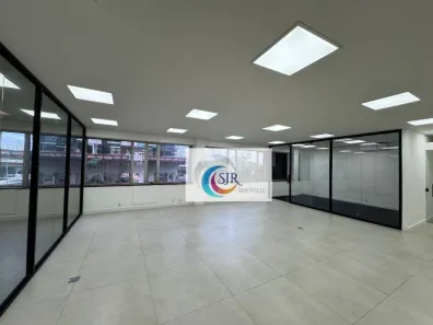 Sala Comercial para alugar, 167m² no Vila Olímpia, São Paulo